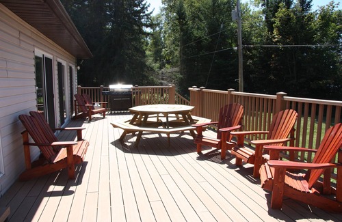Machar House | The Eagle Lake Oasis