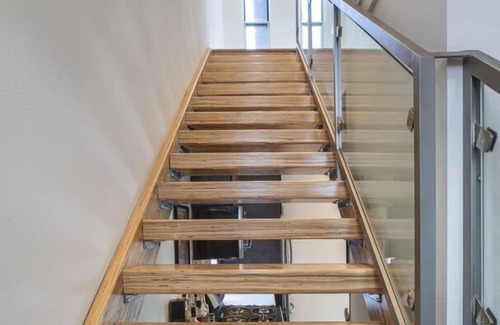 Swede Hill House | The Eastsider by Lodgewell