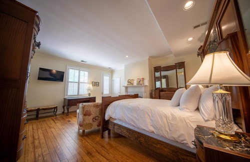Edenton Bed & Breakfast | The Edenton Collection-The Granville Queen Inn