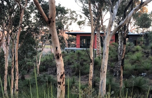 Lower Chittering House | The Edge Retreat - Slip away for awhile.