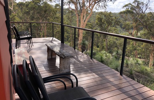 Lower Chittering House | The Edge Retreat - Slip away for awhile.