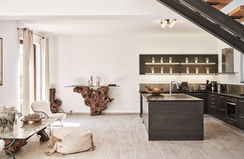 Corfu Villa | The Editor's Villa - Member of Spiritual Living Corfu