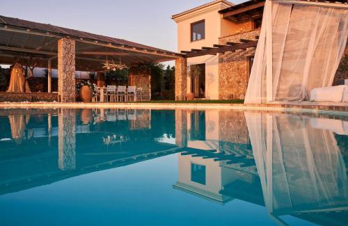 Kastania Villa | The Editor's Villa - Member of Spiritual Living Corfu