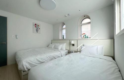 Mapo Apartment | The Eight 8 Hongdae