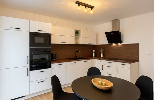 Volkmarsdorf Apartment | The Elegant Stay - comfort & style in a central location modern & perfect for 4 guests