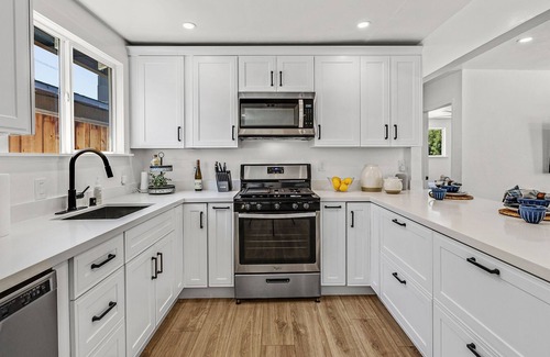 Livermore House | The Elizabeth House - Livermore CA