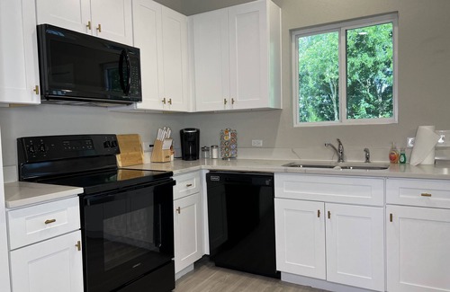 Wetmore House | The Emerald Haus in San Antonio by Randolph AFB. New home!