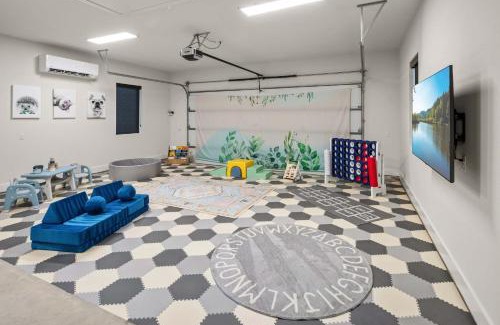 Kingsland House | The Enclave New Listing Concierge Services