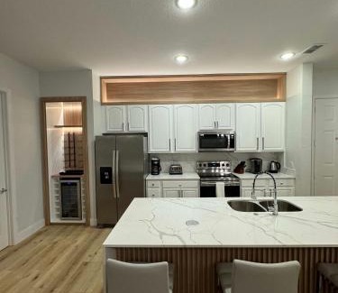Florida Central Atlantic Coast Apartment | The Epic Rome Penthouse Orlando