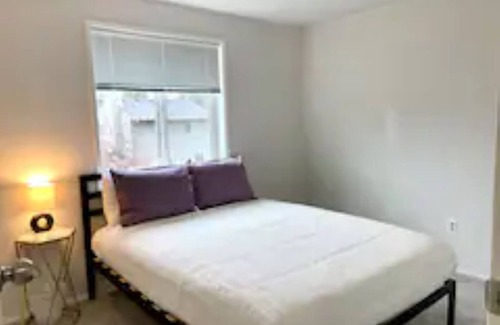 Picnic Point-North Lynnwood House | The ERP: Sleep 12