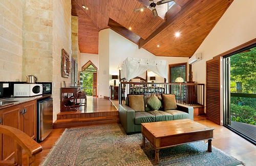 Mount Tamborine Villa | The Escarpment Retreat