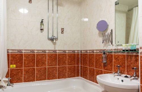 Littlebourne Hotel | The Evenhill
