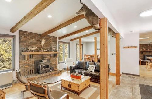 Morrison House | The Evergreen Oasis I Red Rocks I Morrison