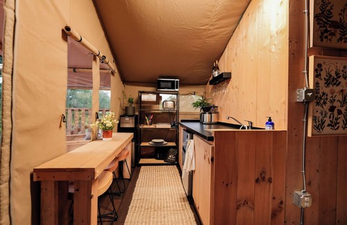 San Saba Cabin | The Evergreen Tent at Hilla Ranch Glamping
