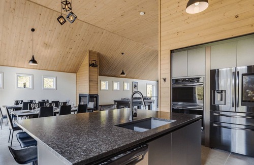 Shefford Ski Chalet | The Experience SÔ Lodge