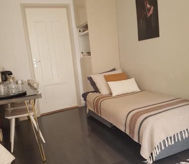 Oude Pijp Bed & Breakfast | The Fabulous Suite
