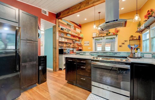 Meridian House | The Farm Haus