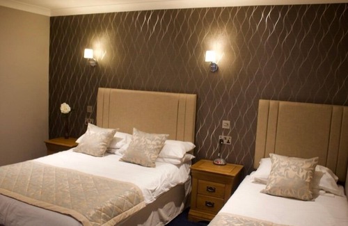 Bankend Hotel | The Farmers Inn