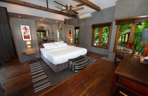 Na Chom Thian Resort | The Farmhouse at Polo Escape