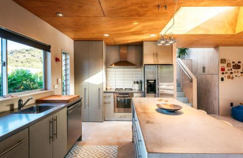 Omiha House | The Fat Pigeon - Omiha Holiday Home