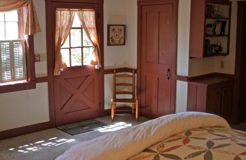 Waitsfield Bed & Breakfast | The Featherbed Inn & Nordic Spa