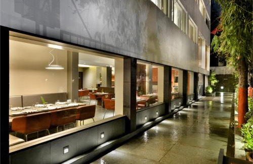 Sayajiganj Hotel | The Fern Residency, Vadodara