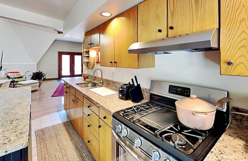 Thayerville Cottage | The Fig