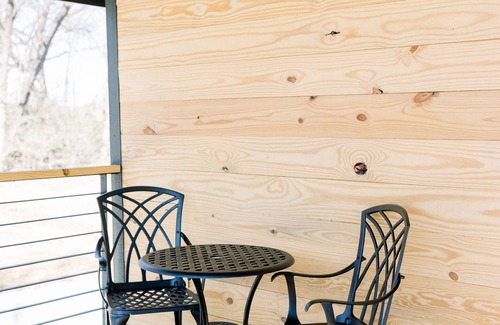 Fredericktown Cabin | The Firehouse Loft at Sawyers Landing