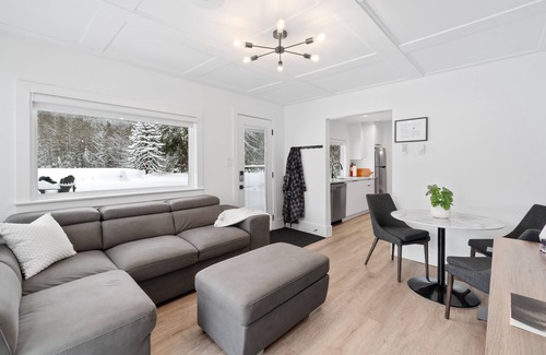 Sardis Cottage | The Fisherman's Escape - Sauna & Steam Shower