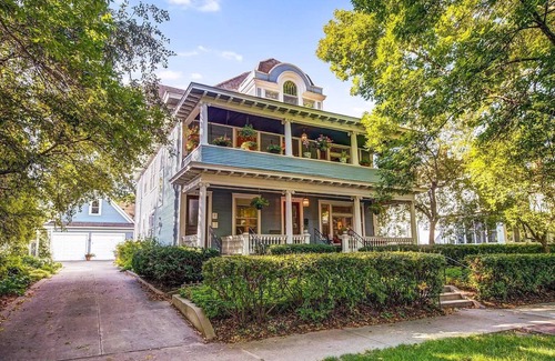 Summit - University House | The Fitzgerald
