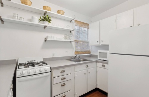 Historic District Apartment | "The Flat" Apartment in Colonial Historic District, Annapolis.