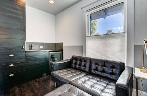University North Apartment | The Flats
