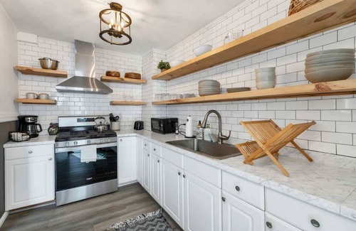 Hampton House | The Fleet - Perfect Location Near Beach & Boardwalk
