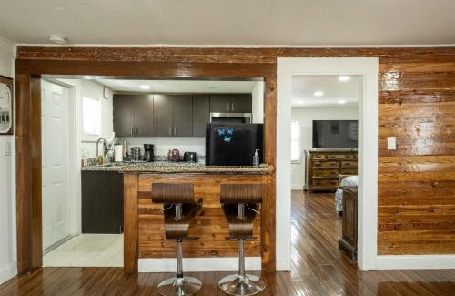 Meadows House | The Fleming Suite