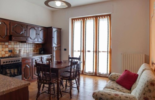 Castiglione Tinella Apartment | THE FLIGHT, swimming pool and wellness