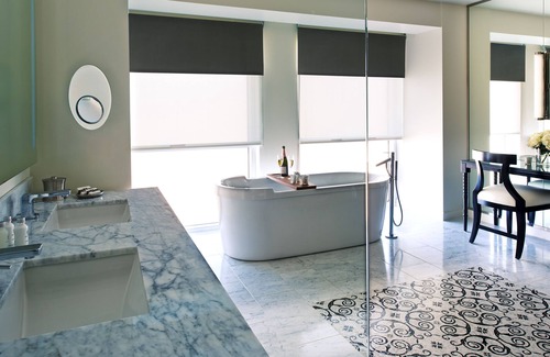 West Plaza Hotel | The Fontaine