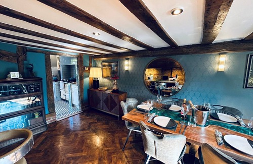 Ridgewell House | The Foreman's House, Exclusive Adults only Luxury Accommodation, Entire House
