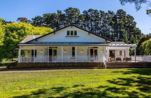 Pirinoa House | The Forest House