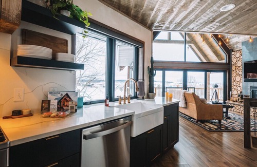 Sugarcreek Cabin | The Forty-Five @ Brandywine Grove