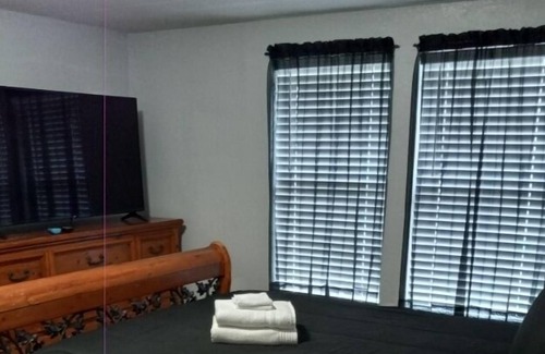 Marshall House | The Four Bedroom Palace