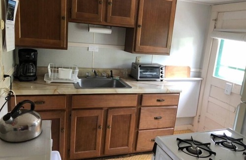 Cape Porpoise Cottage | The Four Whales - Cape Porpoise "Finback"