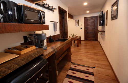 Silverton Hotel | The Frenchman Suites