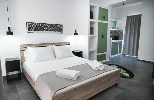 Tripiti Apartment | The Friend's House Milos