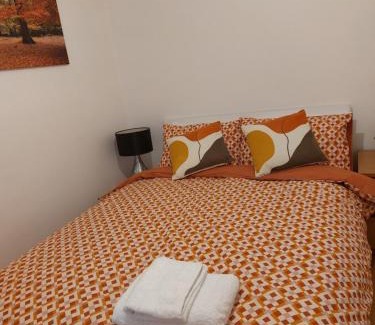 Wokingham Bed & Breakfast | The Galaxy
