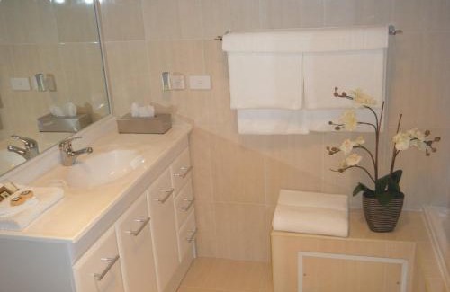 West Gosford Hotel | The Galaxy Motel