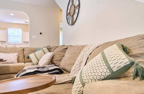 Helotes House | The Garden Beautiful and Cozy