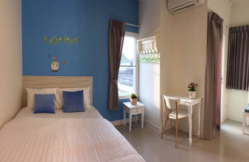 Hua Mak Hotel | The Garden Living