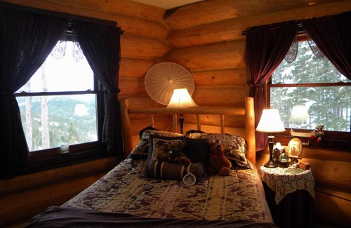 Kalispell Bed & Breakfast | The Garrison Inn a Montana Bed & Breakfast