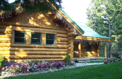 Kalispell Bed & Breakfast | The Garrison Inn a Montana Bed & Breakfast