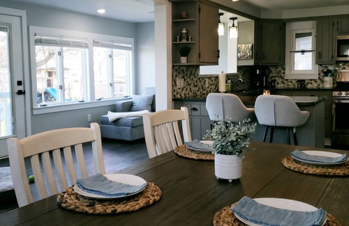 Honeoye House | The Garrison on the Lake